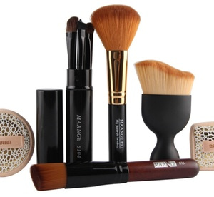 10-Piece Pro Make-Up Brush Kit from AED 69 Beauty Care Shop Online at Dubai Offers