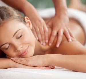 Full-Body Spa Treatment with Optional Manicure, Pedicure and Choice of Waxing at Medusa Beauty Salon (Up to 52% Off) Beauty Care Shop Online at Dubai Offers 2