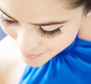 Full Set of Eyelash Extensions with Optional Eyebrow Tint at PoshLadies Beauty Salon (Up to 50% Off) Beauty Care Shop Online at Dubai Offers