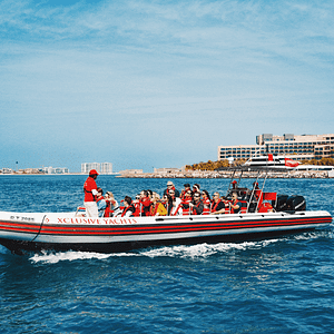 90 Mins Guided Sightseeing Boat Tour – Boat Tours and Cruises Boat Tours and Cruises Shop Online at Dubai Offers