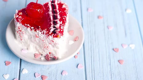 Heart Cake Valentines Special Offer