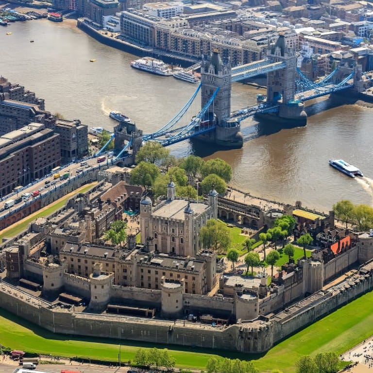 The Tower of London & See 30+ London Top Sights  Ritz Hotel (W1J 9BR)