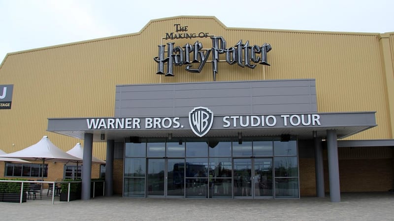 Harry Potter Studio Tour departure from Kings Cross Station Recently Added Experiences Kings Cross Station Departures - Image 2